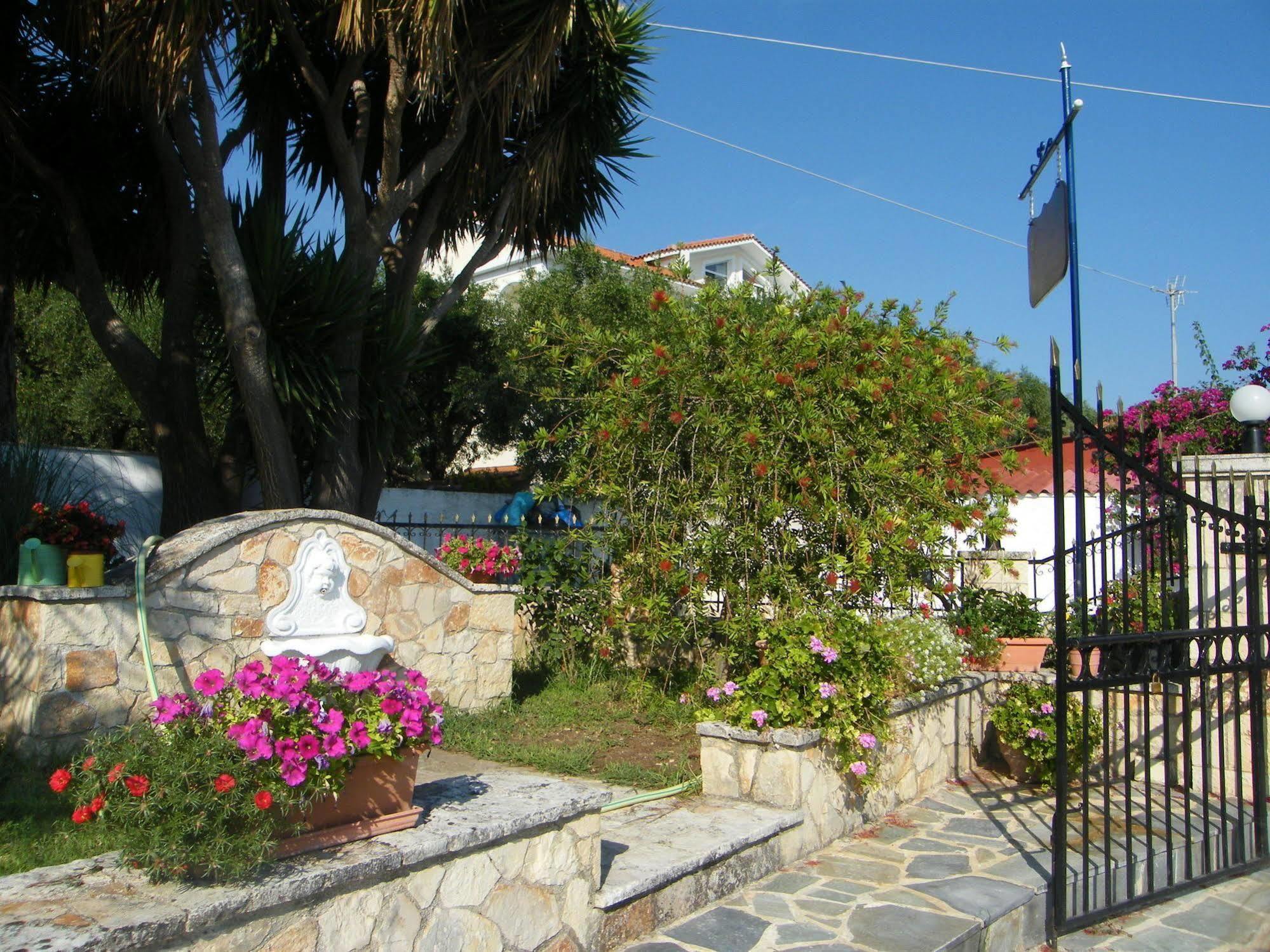 Panorama & Aparthotel 3*